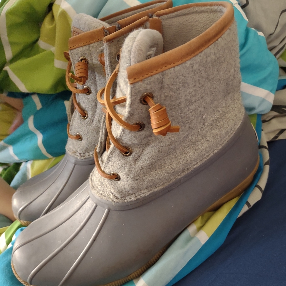 Sperry duck boots - Picture 3 of 9